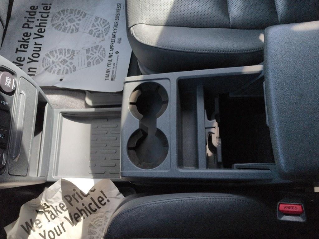 2007 GRAY Honda Ridgeline RTL (2HJYK16597H) with an V6, 3.5L engine, Automatic transmission, located at 10890 W. Colfax Ave., Lakewood, CO, 80215, (303) 274-7692, 39.739914, -105.120132 - Photo#13