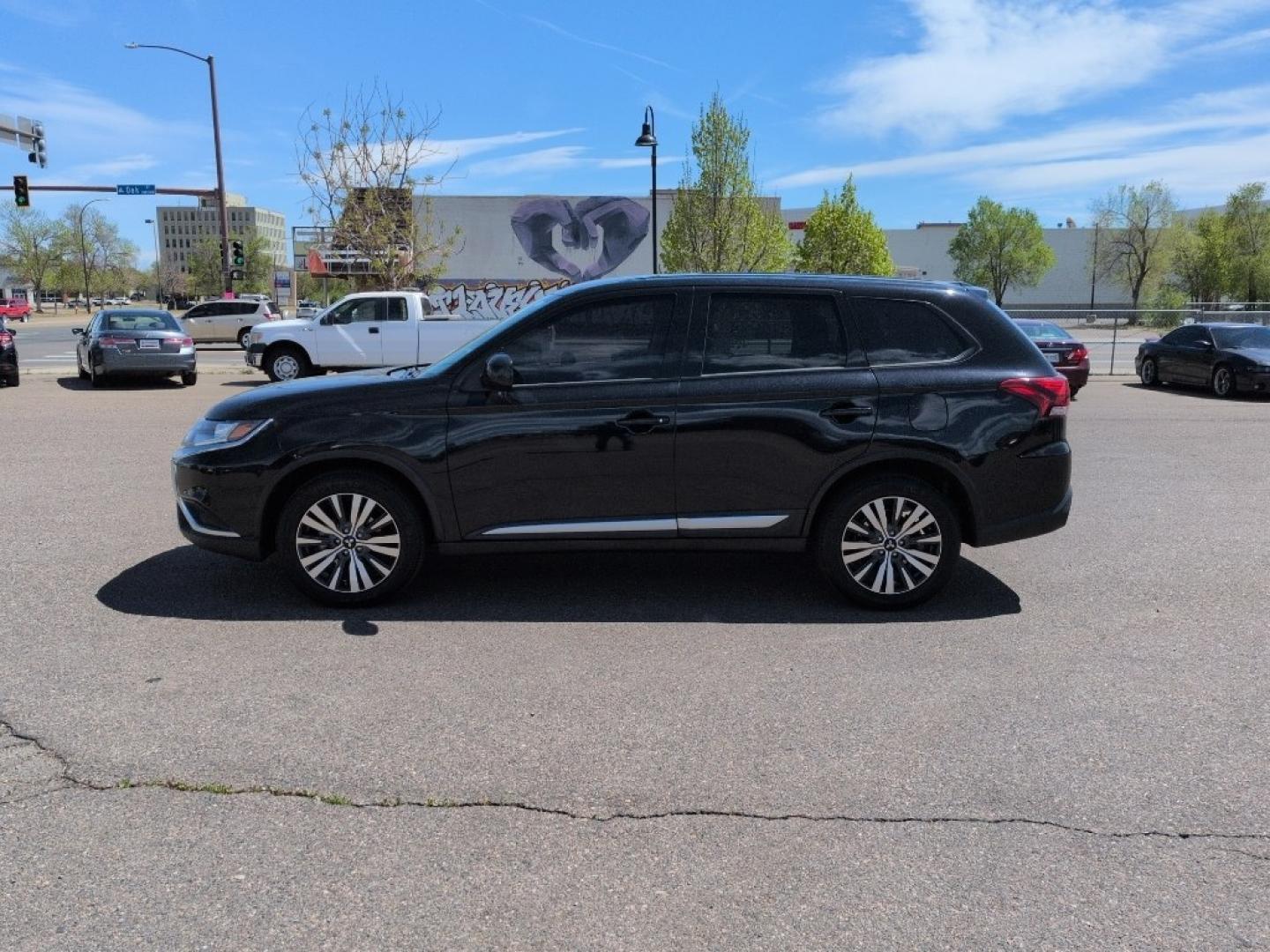 2019 BLACK Mitsubishi Outlander SEL AWD (JA4AZ3A30KZ) with an 4 Cyl, 2.4L engine, Automatic transmission, located at 10890 W. Colfax Ave., Lakewood, CO, 80215, (303) 274-7692, 39.739914, -105.120132- Photo#7