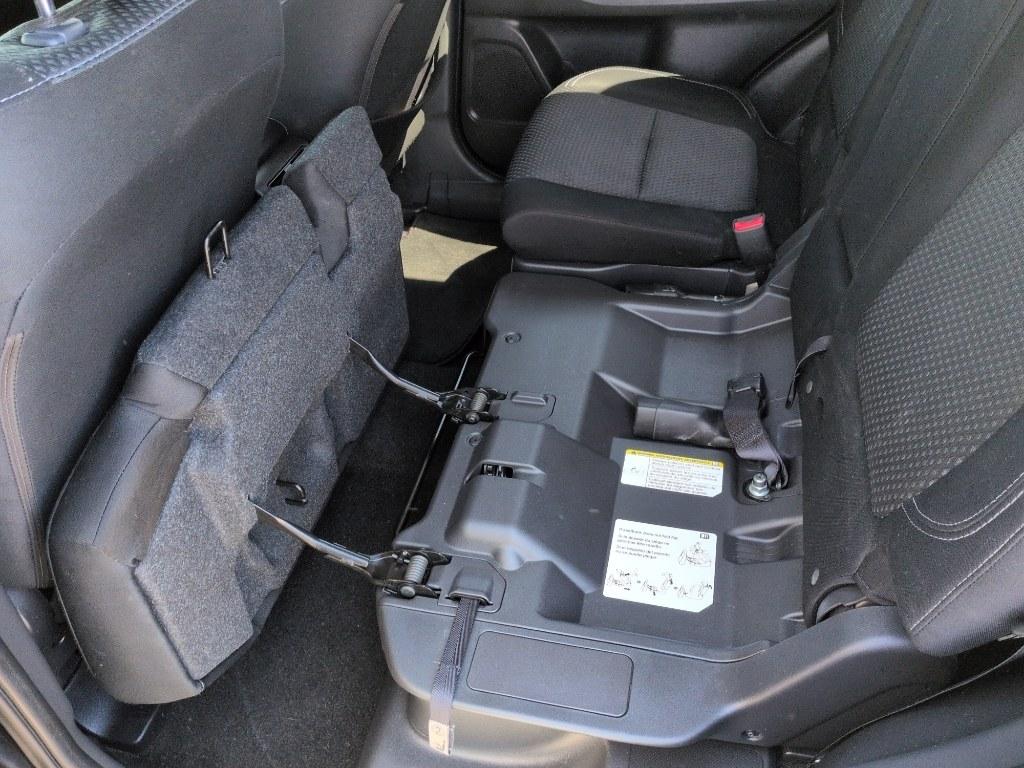 2019 BLACK Mitsubishi Outlander SEL AWD (JA4AZ3A30KZ) with an 4 Cyl, 2.4L engine, Automatic transmission, located at 10890 W. Colfax Ave., Lakewood, CO, 80215, (303) 274-7692, 39.739914, -105.120132 - Photo#16