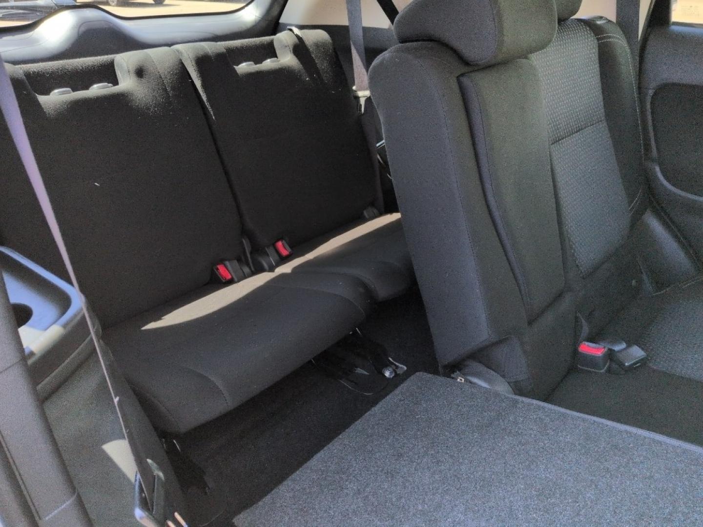 2019 BLACK Mitsubishi Outlander SEL AWD (JA4AZ3A30KZ) with an 4 Cyl, 2.4L engine, Automatic transmission, located at 10890 W. Colfax Ave., Lakewood, CO, 80215, (303) 274-7692, 39.739914, -105.120132- Photo#22