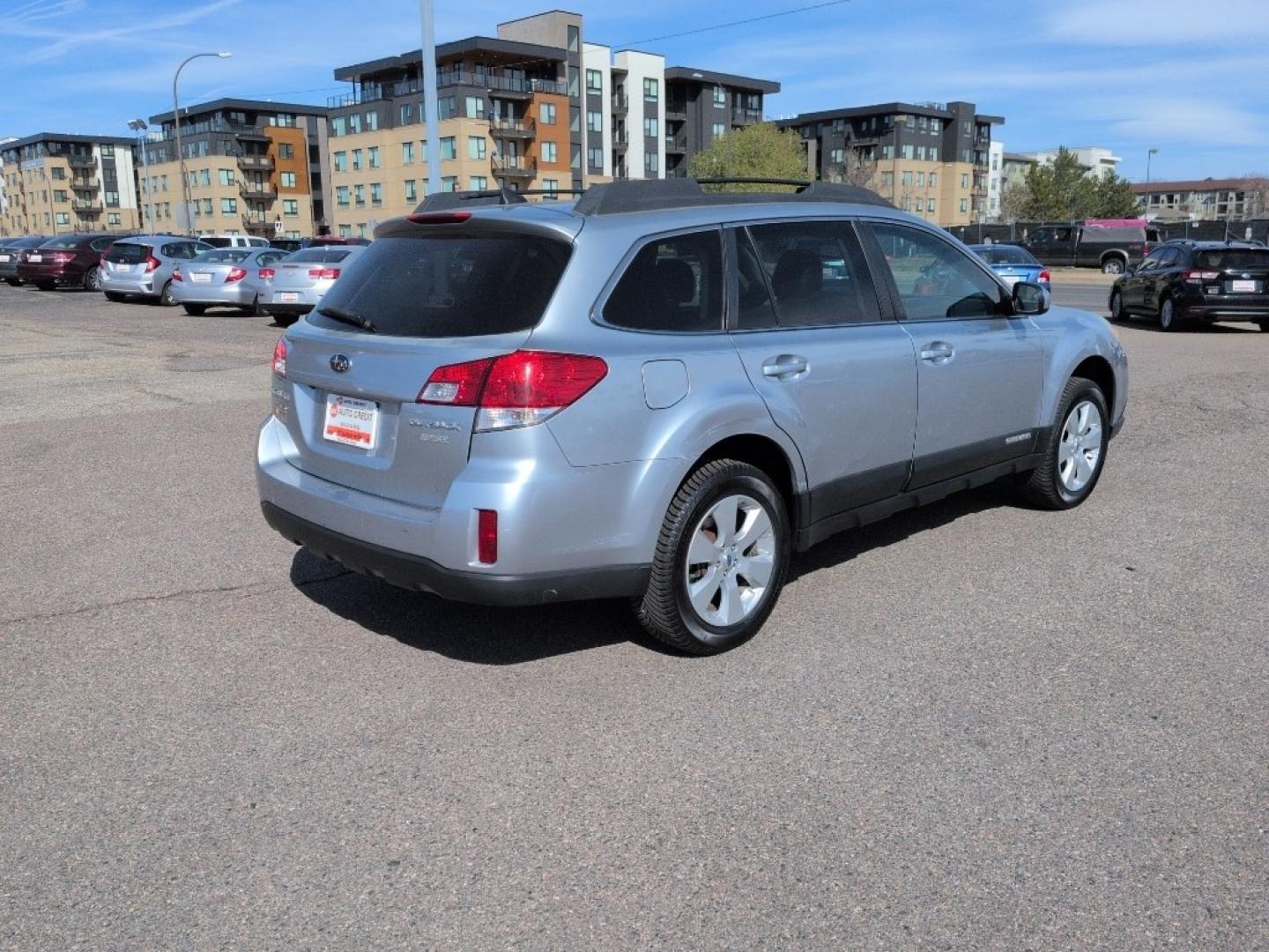 2012 SILVER Subaru Outback Limited (4S4BRBKCXC3) with an 4 Cyl, 2.5L engine, Automatic transmission, located at 10890 W. Colfax Ave., Lakewood, CO, 80215, (303) 274-7692, 39.739914, -105.120132- Photo#4