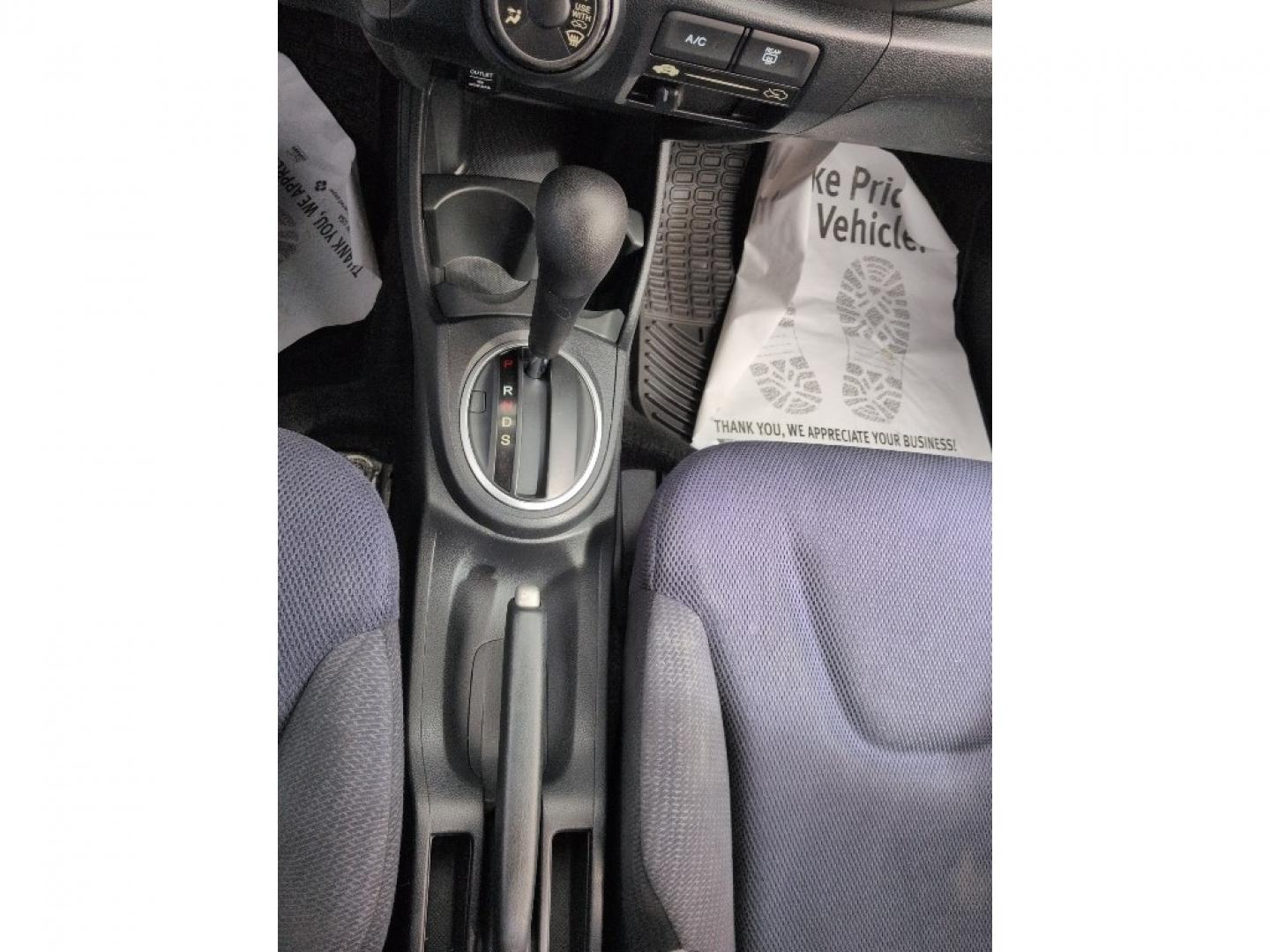 2013 TEAL Honda Fit Sport (JHMGE8H56DC) with an 4 Cyl, 1.5L engine, Automatic transmission, located at 10890 W. Colfax Ave., Lakewood, CO, 80215, (303) 274-7692, 39.739914, -105.120132 - Photo#11