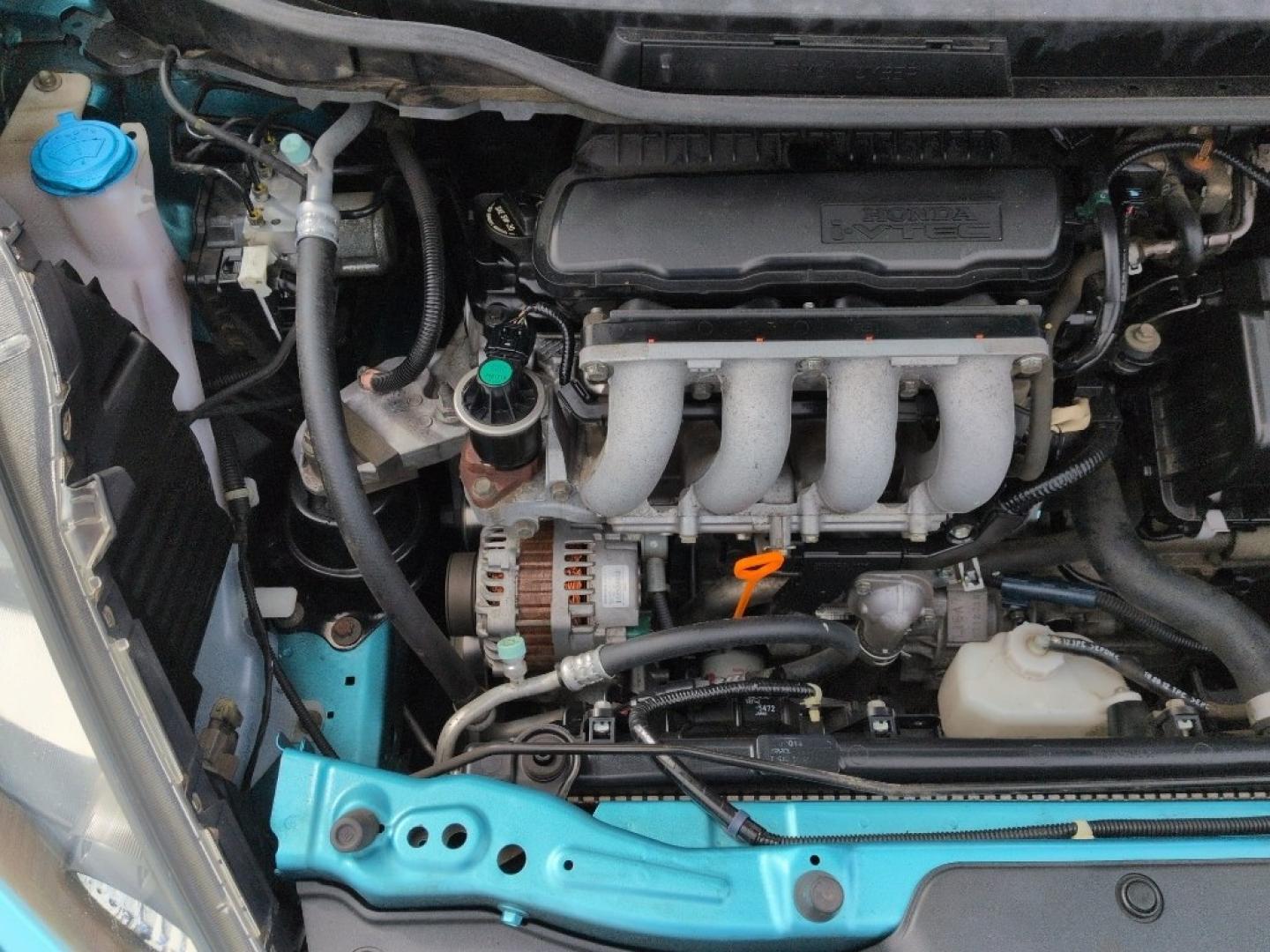 2013 TEAL Honda Fit Sport (JHMGE8H56DC) with an 4 Cyl, 1.5L engine, Automatic transmission, located at 10890 W. Colfax Ave., Lakewood, CO, 80215, (303) 274-7692, 39.739914, -105.120132 - Photo#22