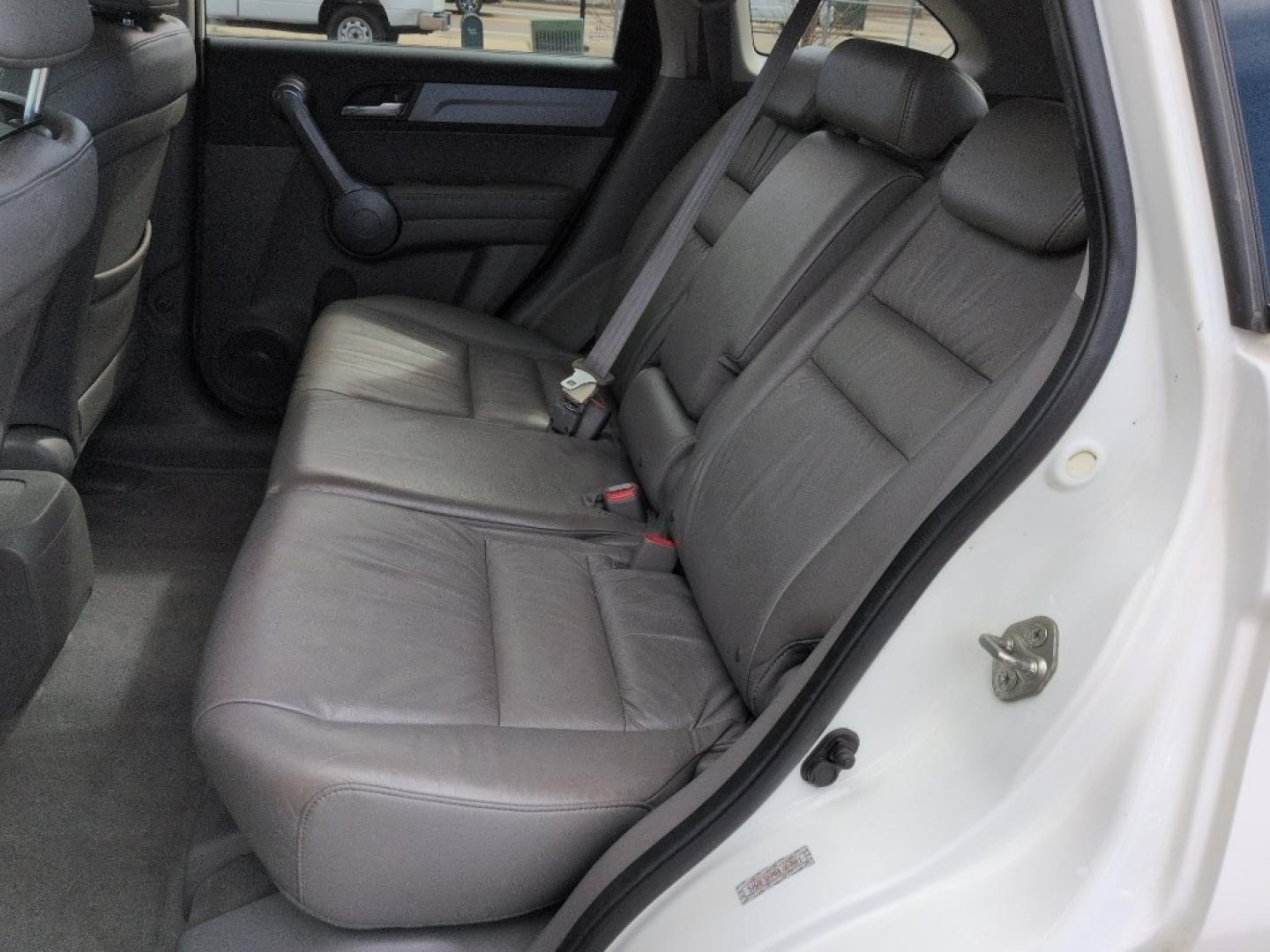 2008 WHITE Honda CR-V EX-L (5J6RE38748L) with an 4 Cyl, 2.4L engine, Automatic transmission, located at 10890 W. Colfax Ave., Lakewood, CO, 80215, (303) 274-7692, 39.739914, -105.120132 - Photo#15