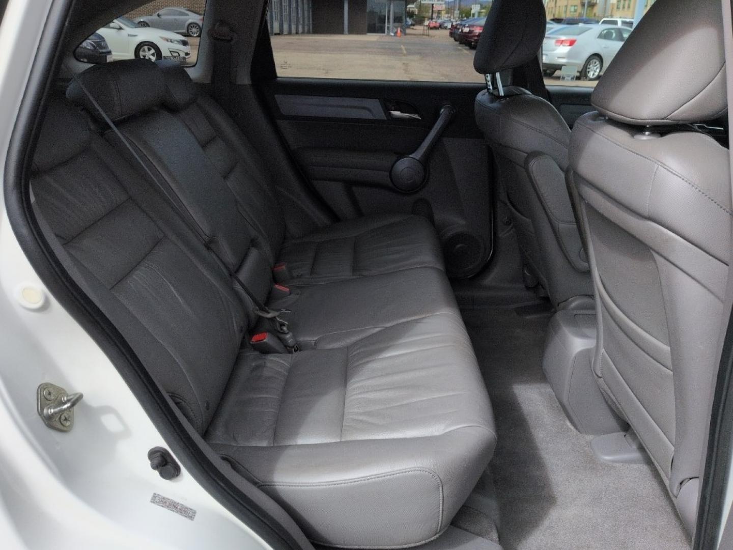 2008 WHITE Honda CR-V EX-L (5J6RE38748L) with an 4 Cyl, 2.4L engine, Automatic transmission, located at 10890 W. Colfax Ave., Lakewood, CO, 80215, (303) 274-7692, 39.739914, -105.120132 - Photo#19