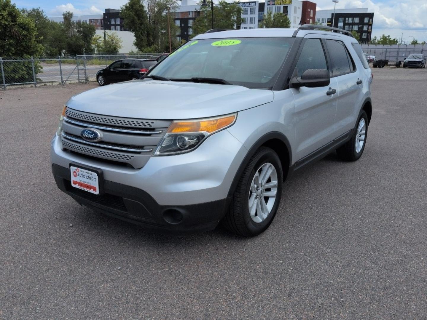 2015 SILVER Ford Explorer Base (1FM5K8B85FG) with an V6, 3.5L engine, Automatic transmission, located at 10890 W. Colfax Ave., Lakewood, CO, 80215, (303) 274-7692, 39.739914, -105.120132- Photo#0
