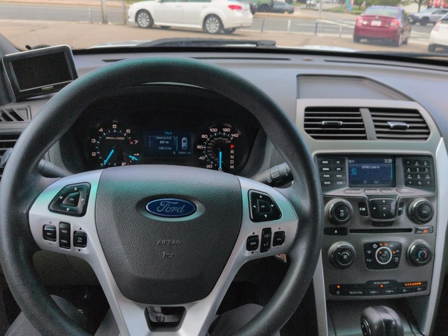 2015 SILVER Ford Explorer Base (1FM5K8B85FG) with an V6, 3.5L engine, Automatic transmission, located at 10890 W. Colfax Ave., Lakewood, CO, 80215, (303) 274-7692, 39.739914, -105.120132- Photo#10