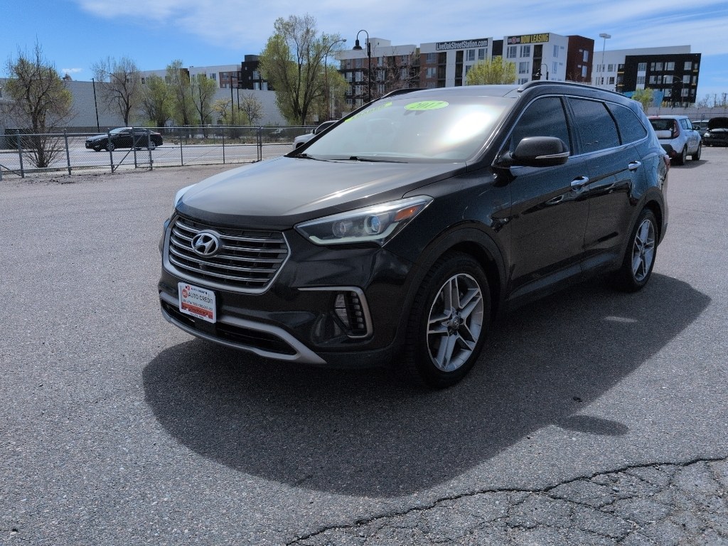 photo of 2017 Hyundai Santa Fe XL Limited