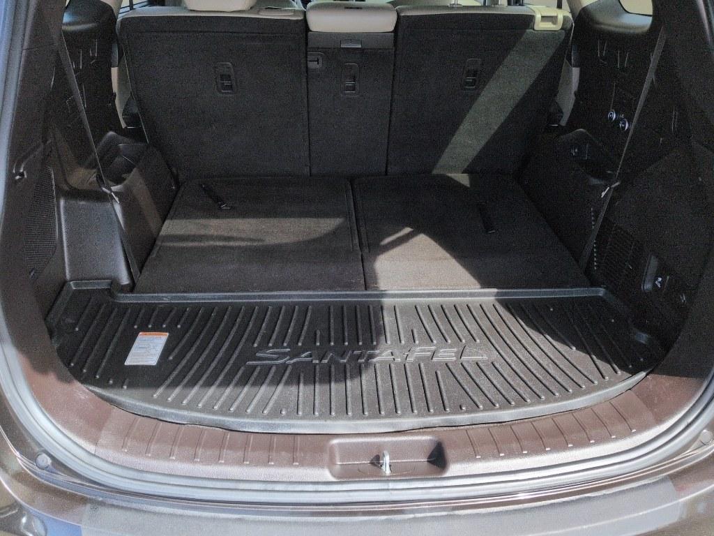 2017 BROWN Hyundai Santa Fe XL Limited (KM8SRDHF9HU) with an V6, 3.3L engine, Automatic transmission, located at 10890 W. Colfax Ave., Lakewood, CO, 80215, (303) 274-7692, 39.739914, -105.120132 - Photo#28