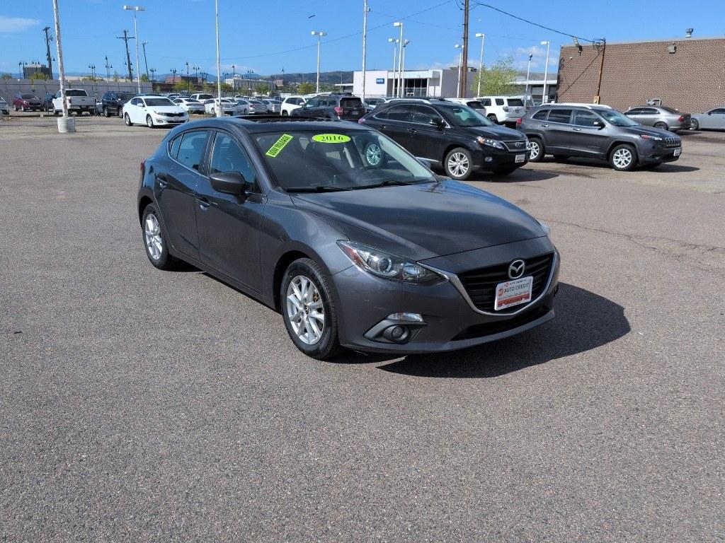 2016 GRAY Mazda Mazda3 i Grand Touring (3MZBM1N72GM) with an 4 Cyl, 2.0L engine, Automatic transmission, located at 10890 W. Colfax Ave., Lakewood, CO, 80215, (303) 274-7692, 39.739914, -105.120132 - Photo#2