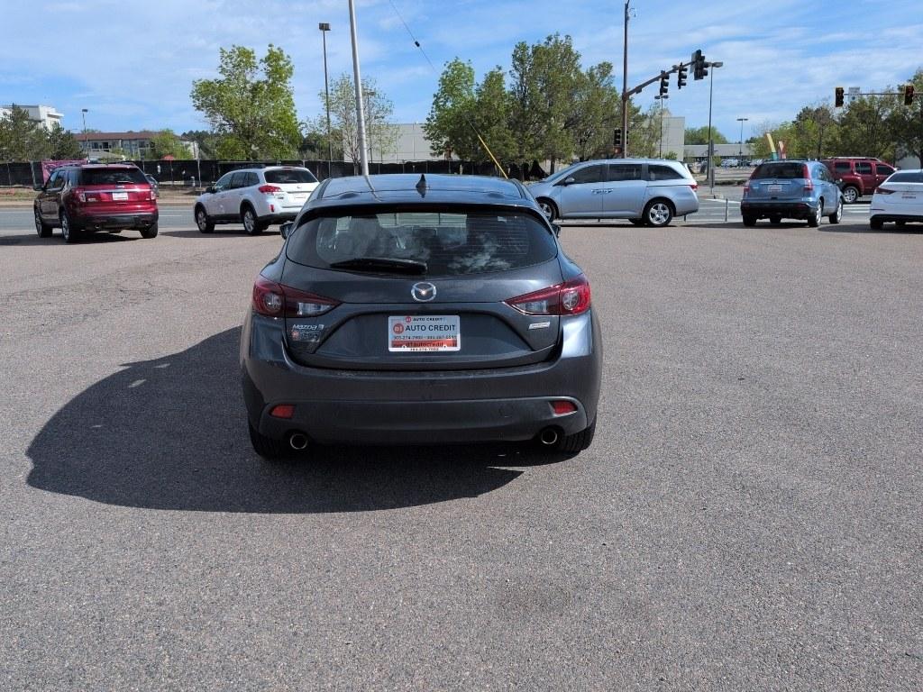 2016 GRAY Mazda Mazda3 i Grand Touring (3MZBM1N72GM) with an 4 Cyl, 2.0L engine, Automatic transmission, located at 10890 W. Colfax Ave., Lakewood, CO, 80215, (303) 274-7692, 39.739914, -105.120132 - Photo#5