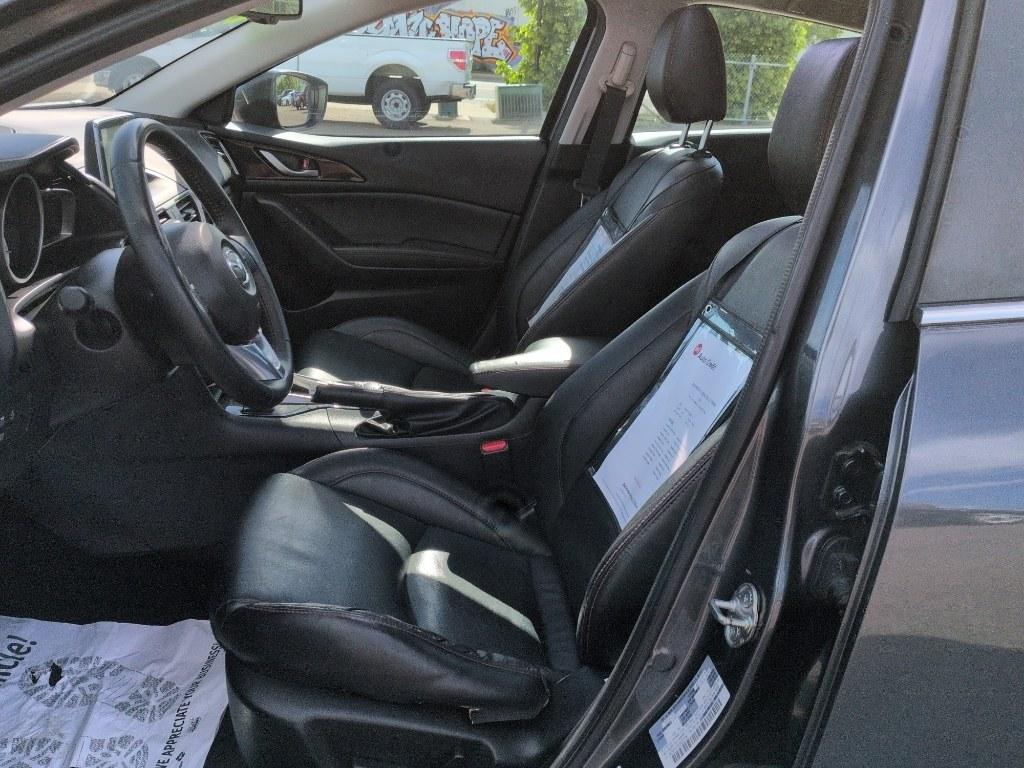 2016 GRAY Mazda Mazda3 i Grand Touring (3MZBM1N72GM) with an 4 Cyl, 2.0L engine, Automatic transmission, located at 10890 W. Colfax Ave., Lakewood, CO, 80215, (303) 274-7692, 39.739914, -105.120132 - Photo#9