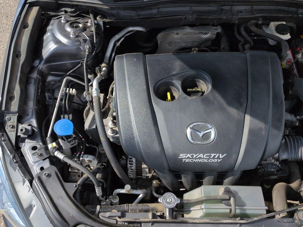 2016 GRAY Mazda Mazda3 i Grand Touring (3MZBM1N72GM) with an 4 Cyl, 2.0L engine, Automatic transmission, located at 10890 W. Colfax Ave., Lakewood, CO, 80215, (303) 274-7692, 39.739914, -105.120132 - Photo#24