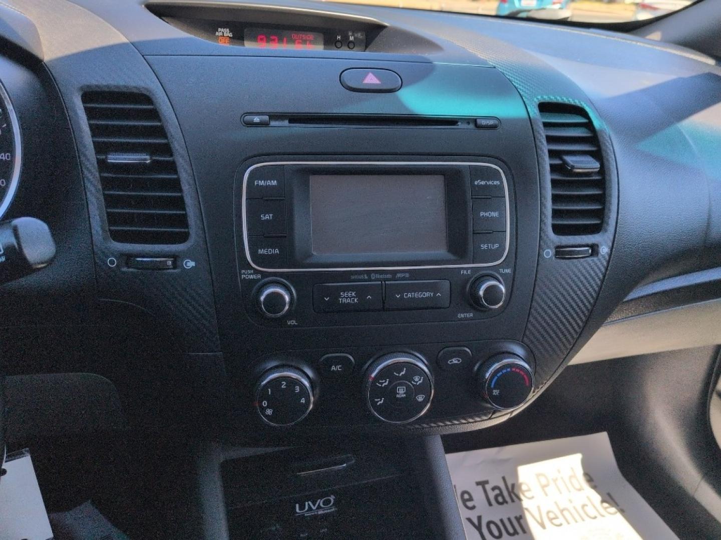 2015 WHITE Kia Forte5 EX (KNAFX5A85F5) with an 4 Cyl, 2.0L engine, Automatic transmission, located at 10890 W. Colfax Ave., Lakewood, CO, 80215, (303) 274-7692, 39.739914, -105.120132 - Photo#10