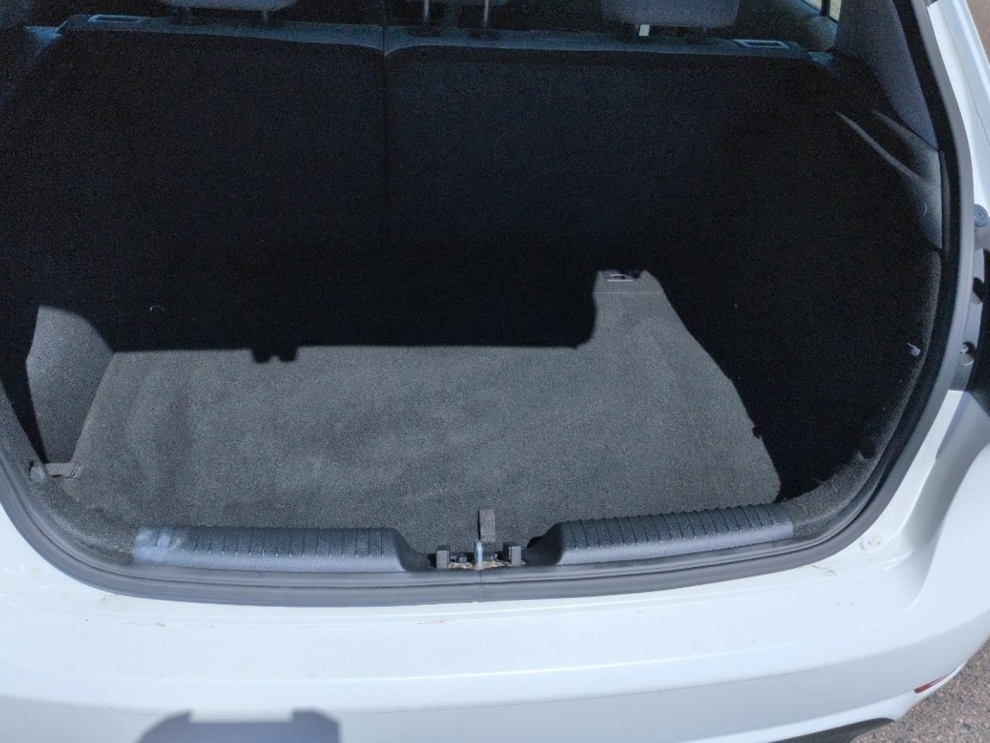 2015 WHITE Kia Forte5 EX (KNAFX5A85F5) with an 4 Cyl, 2.0L engine, Automatic transmission, located at 10890 W. Colfax Ave., Lakewood, CO, 80215, (303) 274-7692, 39.739914, -105.120132 - Photo#20