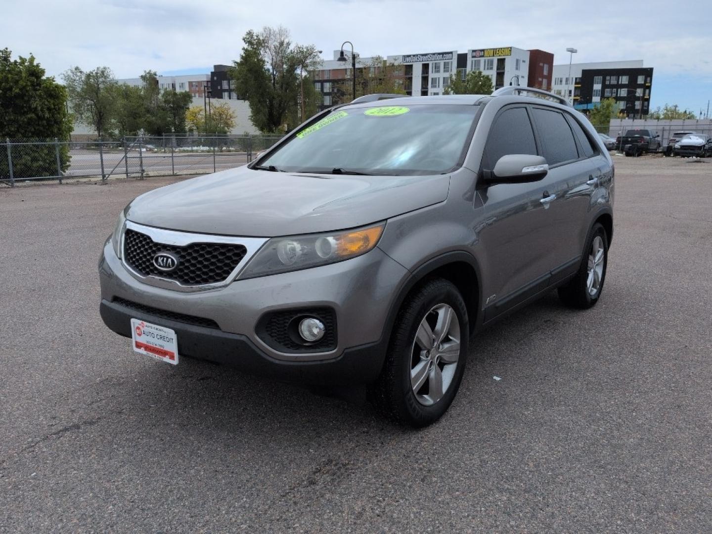 2012 SILVER Kia Sorento EX V6 4WD (5XYKUDA29CG) with an V6, 3.5L engine, Automatic transmission, located at 10890 W. Colfax Ave., Lakewood, CO, 80215, (303) 274-7692, 39.739914, -105.120132 - Photo#0