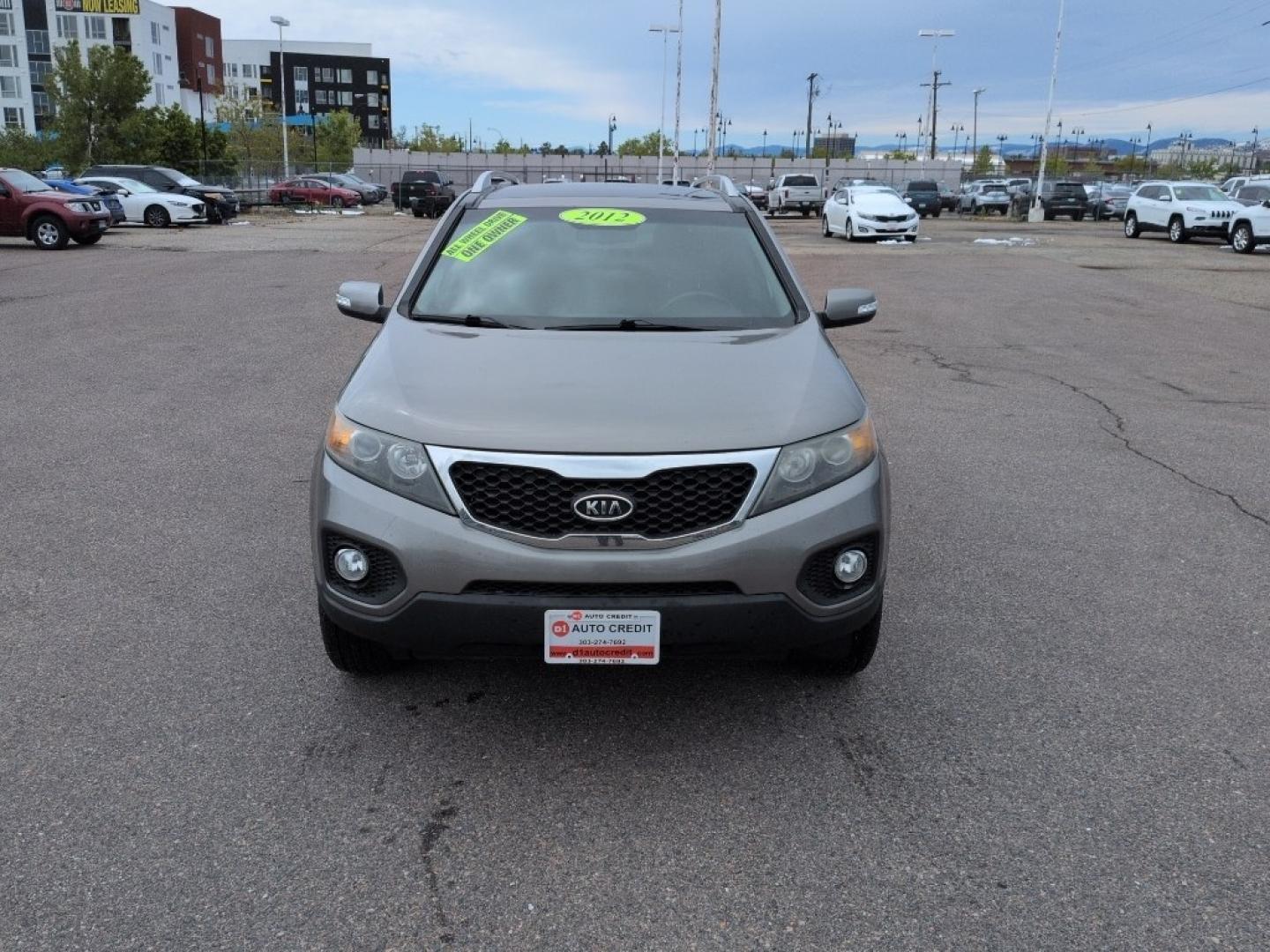 2012 SILVER Kia Sorento EX V6 4WD (5XYKUDA29CG) with an V6, 3.5L engine, Automatic transmission, located at 10890 W. Colfax Ave., Lakewood, CO, 80215, (303) 274-7692, 39.739914, -105.120132 - Photo#1