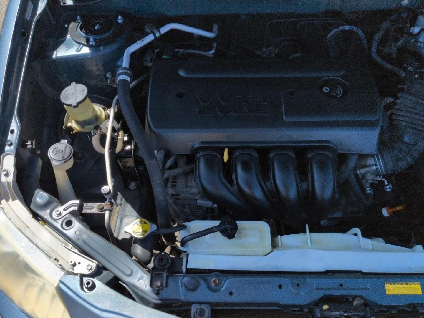 2008 GRAY Pontiac Vibe Base (5Y2SL65818Z) with an 4 Cyl, 1.8L engine, Automatic transmission, located at 10890 W. Colfax Ave., Lakewood, CO, 80215, (303) 274-7692, 39.739914, -105.120132 - Photo#23