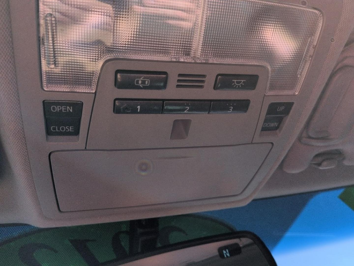 2012 GRAY Toyota Camry SE (4T1BF1FK0CU) with an 4 Cyl, 2.5L engine, Automatic transmission, located at 10890 W. Colfax Ave., Lakewood, CO, 80215, (303) 274-7692, 39.739914, -105.120132 - Photo#14