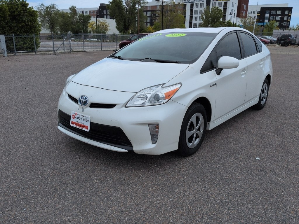 photo of 2013 Toyota Prius PRIUS III