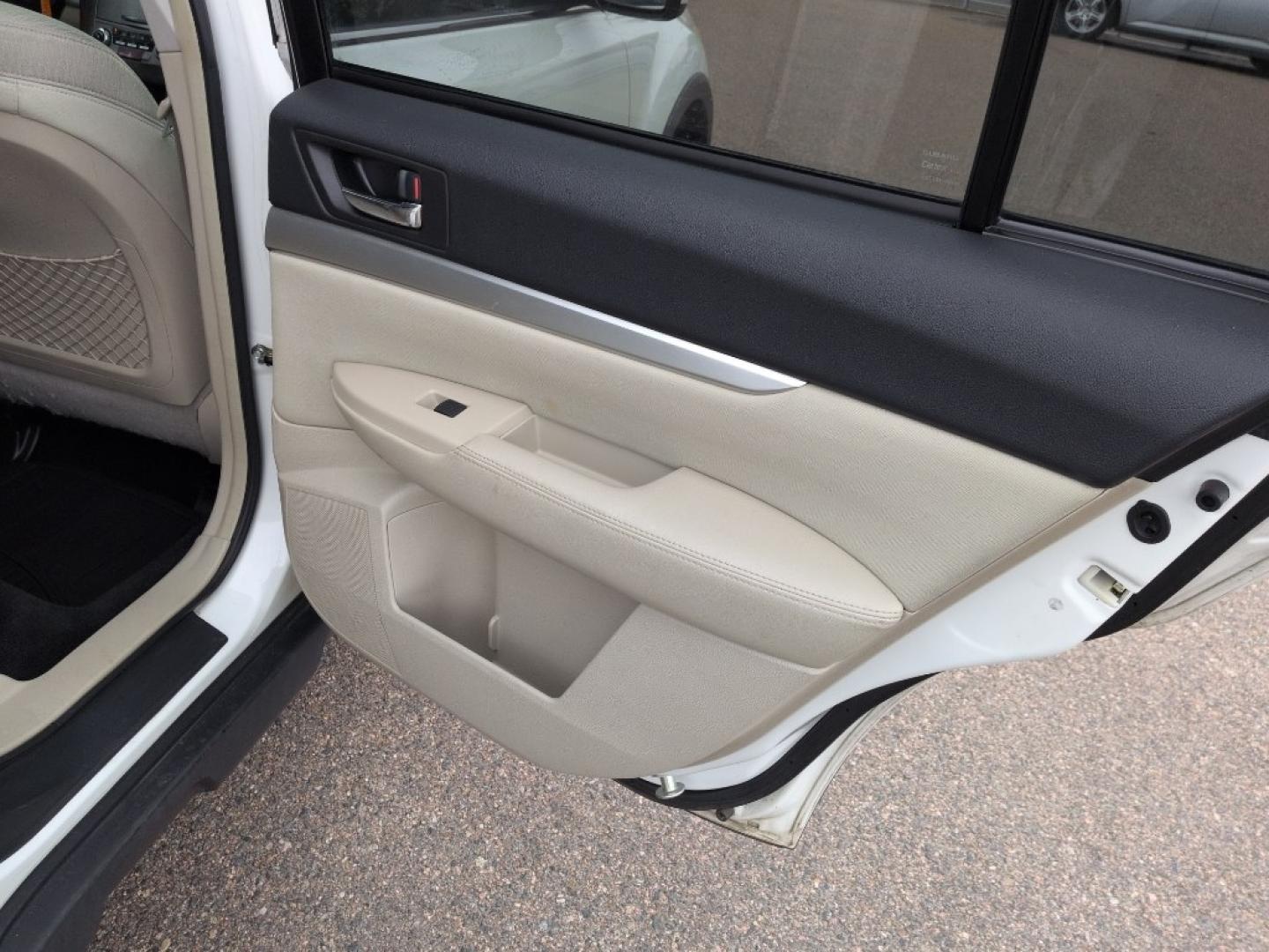 2011 WHITE Subaru Outback 2.5i Premium (4S4BRBGC6B3) with an 4 Cyl, 2.5L engine, Automatic transmission, located at 10890 W. Colfax Ave., Lakewood, CO, 80215, (303) 274-7692, 39.739914, -105.120132- Photo#20