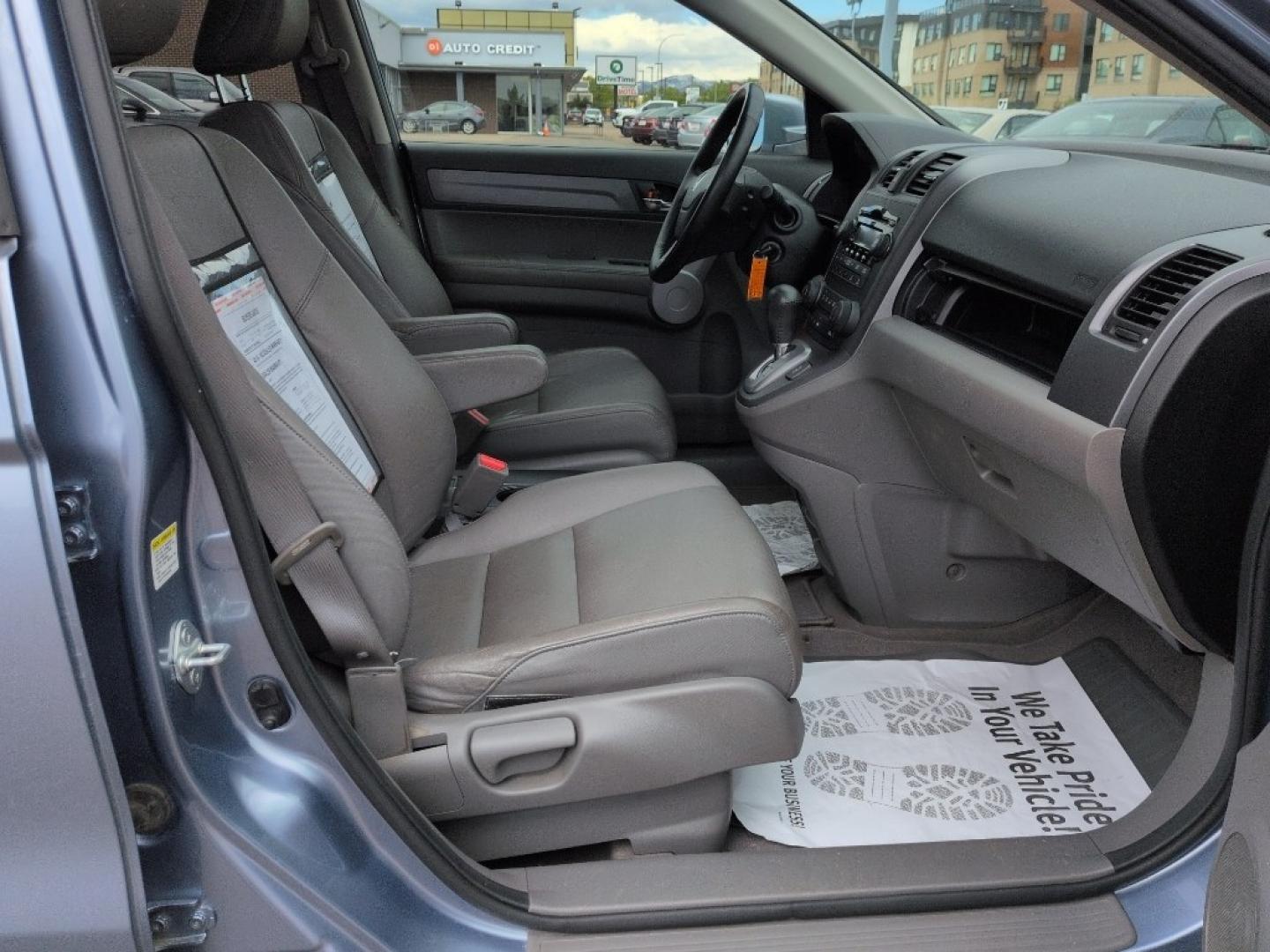 2007 BLUE Honda CR-V EX-L (JHLRE48787C) with an 4 Cyl, 2.4L engine, Automatic transmission, located at 10890 W. Colfax Ave., Lakewood, CO, 80215, (303) 274-7692, 39.739914, -105.120132- Photo#19
