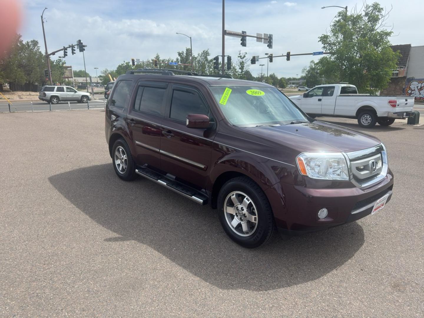 2009 BURGUNDY Honda Pilot Touring-RES (5FNYF48959B) with an V6, 3.5L engine, Automatic transmission, located at 10890 W. Colfax Ave., Lakewood, CO, 80215, (303) 274-7692, 39.739914, -105.120132- Photo#2