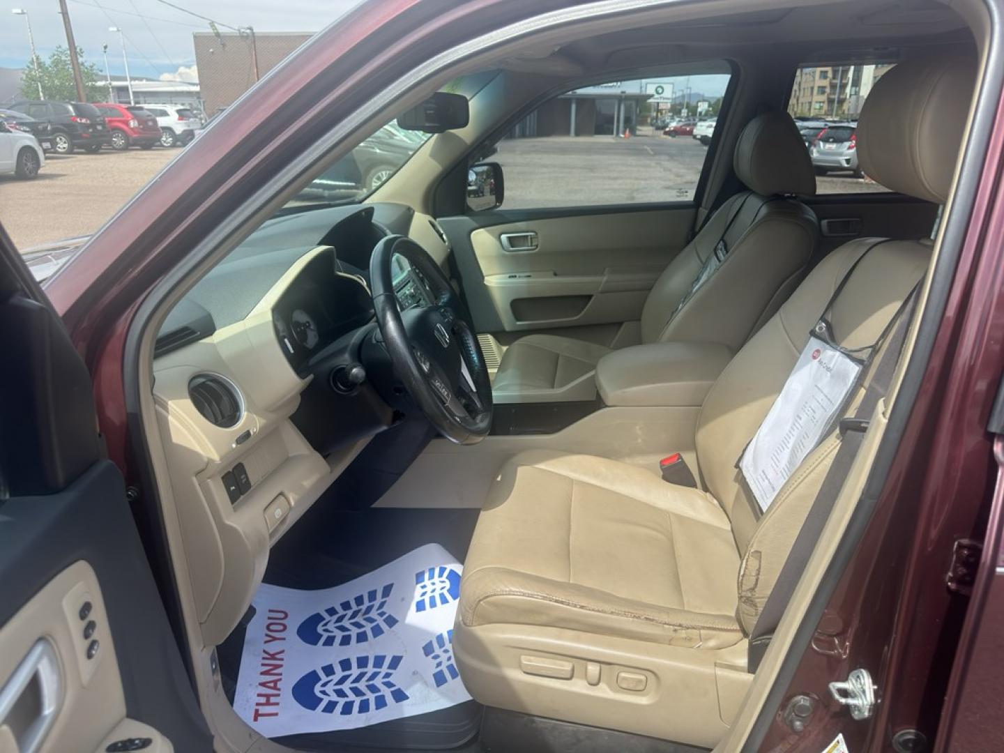 2009 BURGUNDY Honda Pilot Touring-RES (5FNYF48959B) with an V6, 3.5L engine, Automatic transmission, located at 10890 W. Colfax Ave., Lakewood, CO, 80215, (303) 274-7692, 39.739914, -105.120132- Photo#7