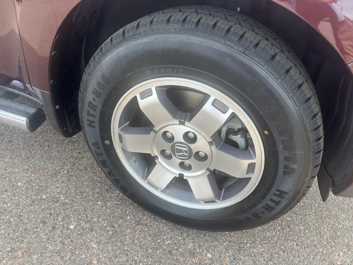 2009 BURGUNDY Honda Pilot Touring-RES (5FNYF48959B) with an V6, 3.5L engine, Automatic transmission, located at 10890 W. Colfax Ave., Lakewood, CO, 80215, (303) 274-7692, 39.739914, -105.120132- Photo#10