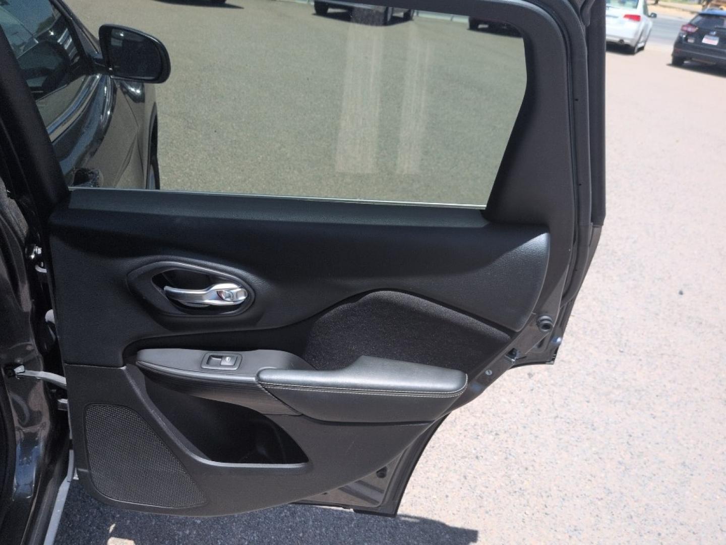 2015 GRAY Jeep Cherokee Latitude (1C4PJMCS8FW) with an V6, 3.2L engine, Automatic transmission, located at 10890 W. Colfax Ave., Lakewood, CO, 80215, (303) 274-7692, 39.739914, -105.120132- Photo#20