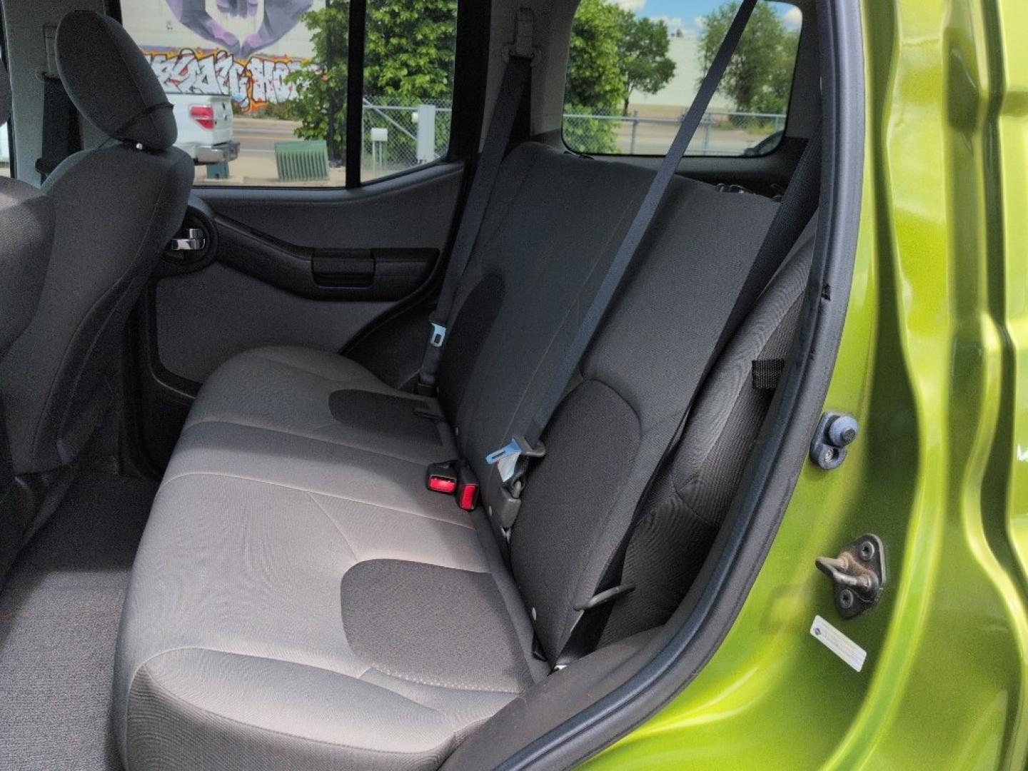 2011 GREEN Nissan Xterra X 4WD (5N1AN0NW1BC) with an V6, 4.0L engine, Automatic transmission, located at 10890 W. Colfax Ave., Lakewood, CO, 80215, (303) 274-7692, 39.739914, -105.120132- Photo#15