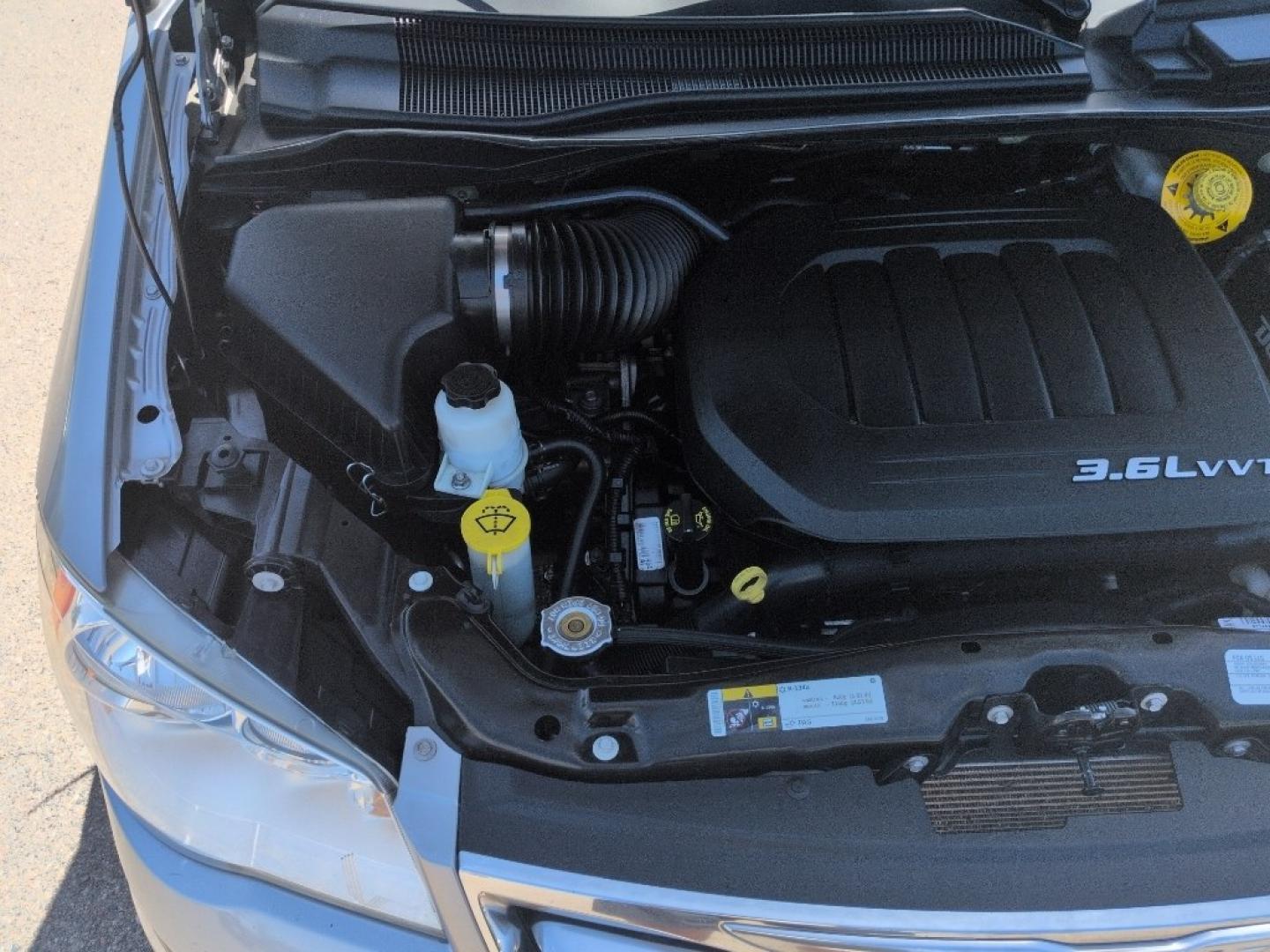 2016 SILVER Chrysler Town and Country Touring (2C4RC1BG5GR) with an V6, 3.6L engine, Automatic transmission, located at 10890 W. Colfax Ave., Lakewood, CO, 80215, (303) 274-7692, 39.739914, -105.120132- Photo#21