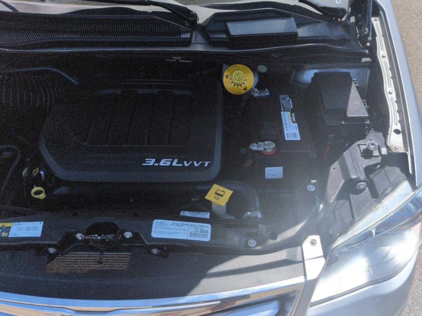 2016 SILVER Chrysler Town and Country Touring (2C4RC1BG5GR) with an V6, 3.6L engine, Automatic transmission, located at 10890 W. Colfax Ave., Lakewood, CO, 80215, (303) 274-7692, 39.739914, -105.120132- Photo#22