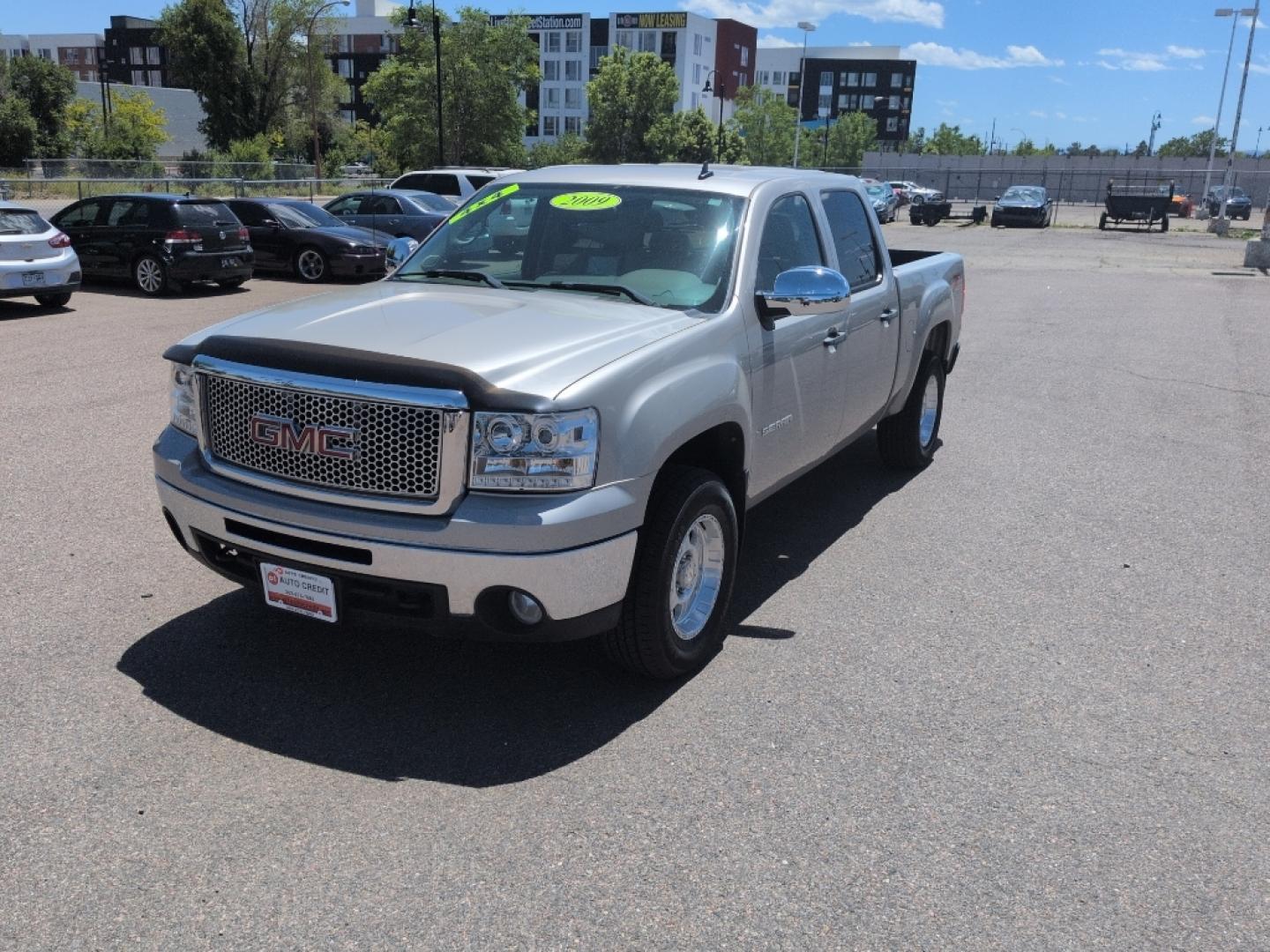 2009 SILVER GMC Sierra SLE (3GTEK23389G) with an V8, 5.3L engine, Automatic transmission, located at 10890 W. Colfax Ave., Lakewood, CO, 80215, (303) 274-7692, 39.739914, -105.120132- Photo#0