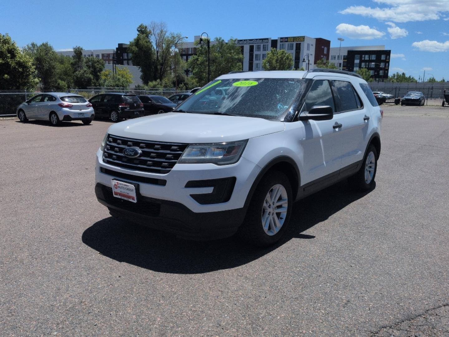 2016 WHITE /ACTUAL Ford Explorer Base (1FM5K8B8XGG) with an V6, 3.5L engine, Automatic transmission, located at 10890 W. Colfax Ave., Lakewood, CO, 80215, (303) 274-7692, 39.739914, -105.120132- Photo#0