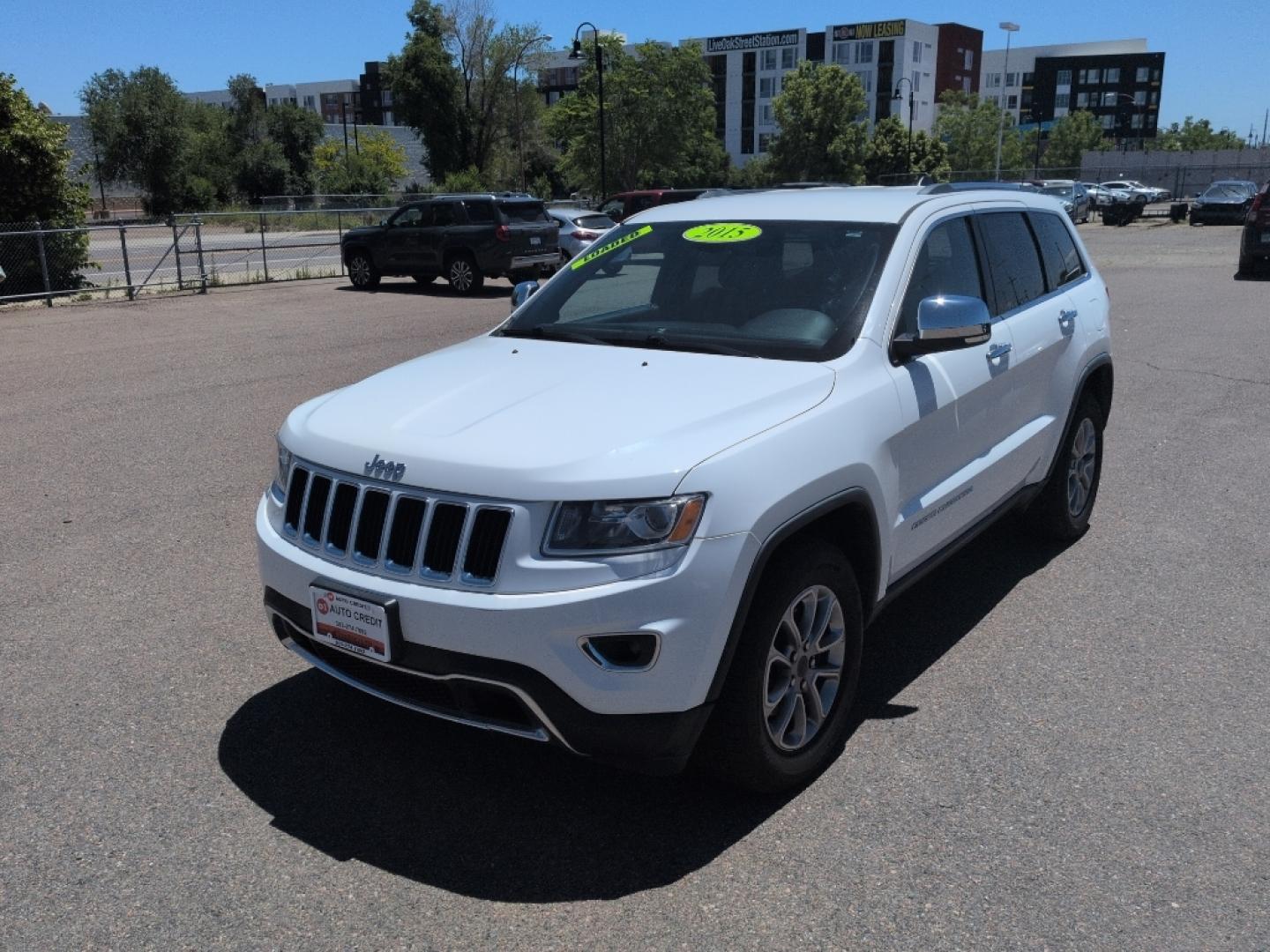 2015 WHITE Jeep Grand Cherokee Limited (1C4RJFBG9FC) with an V6, 3.6L engine, Automatic transmission, located at 10890 W. Colfax Ave., Lakewood, CO, 80215, (303) 274-7692, 39.739914, -105.120132- Photo#0