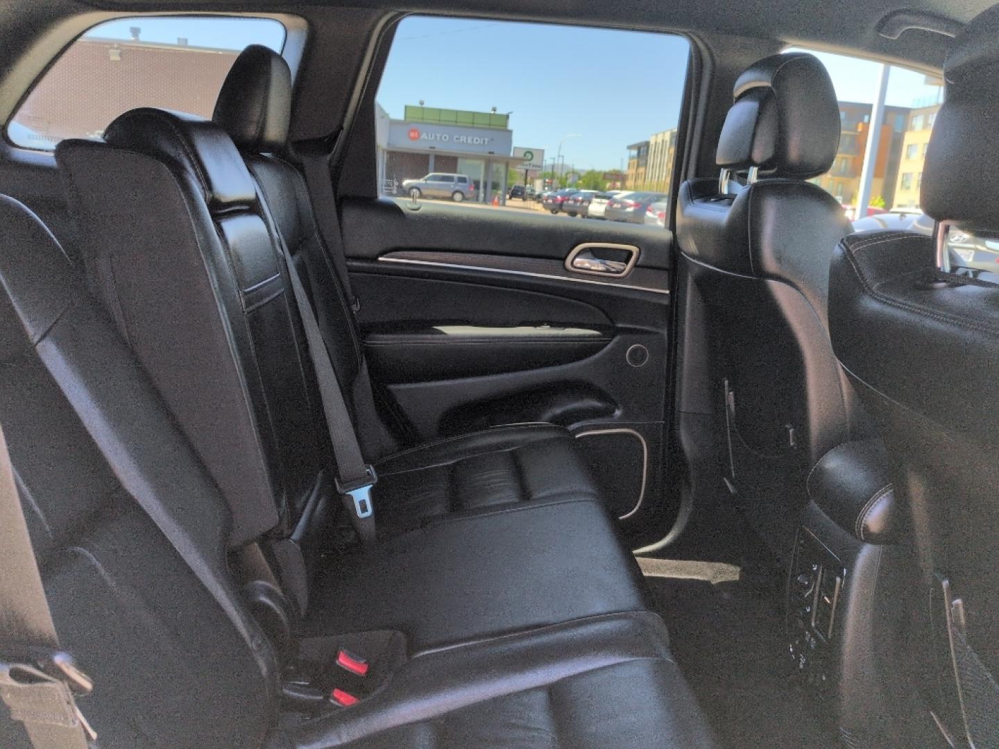 2015 WHITE Jeep Grand Cherokee Limited (1C4RJFBG9FC) with an V6, 3.6L engine, Automatic transmission, located at 10890 W. Colfax Ave., Lakewood, CO, 80215, (303) 274-7692, 39.739914, -105.120132- Photo#19