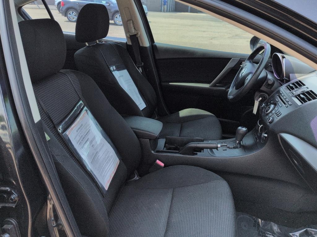 2012 BLACK Mazda Mazda3 i Touring w/SKYACTIV-G (JM1BL1V70C1) with an 4 Cyl, 2.0L engine, Automatic transmission, located at 10890 W. Colfax Ave., Lakewood, CO, 80215, (303) 274-7692, 39.739914, -105.120132- Photo#16
