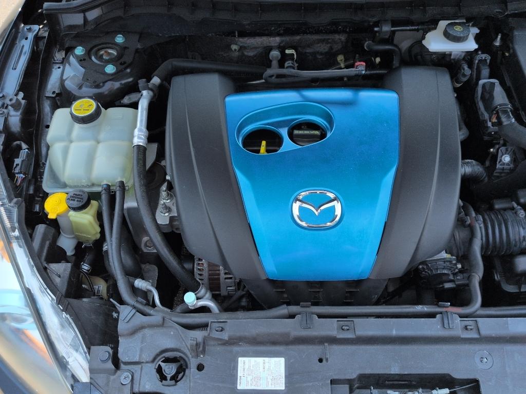 2012 BLACK Mazda Mazda3 i Touring w/SKYACTIV-G (JM1BL1V70C1) with an 4 Cyl, 2.0L engine, Automatic transmission, located at 10890 W. Colfax Ave., Lakewood, CO, 80215, (303) 274-7692, 39.739914, -105.120132- Photo#23