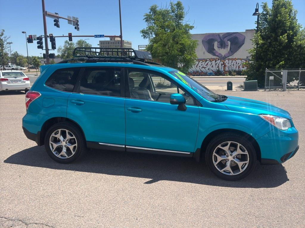 2015 SILVER Subaru Forester 2.5i Touring (JF2SJAWC2FH) with an 4 Cyl, 2.5L engine, Automatic transmission, located at 10890 W. Colfax Ave., Lakewood, CO, 80215, (303) 274-7692, 39.739914, -105.120132- Photo#5