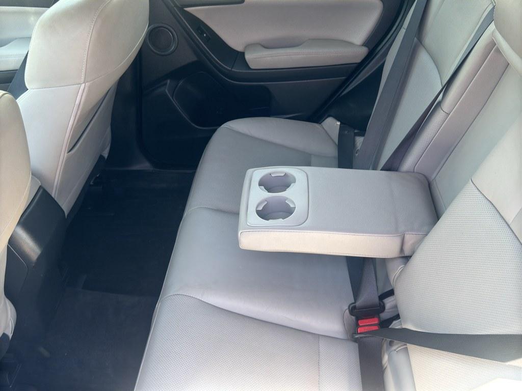 2015 SILVER Subaru Forester 2.5i Touring (JF2SJAWC2FH) with an 4 Cyl, 2.5L engine, Automatic transmission, located at 10890 W. Colfax Ave., Lakewood, CO, 80215, (303) 274-7692, 39.739914, -105.120132- Photo#11