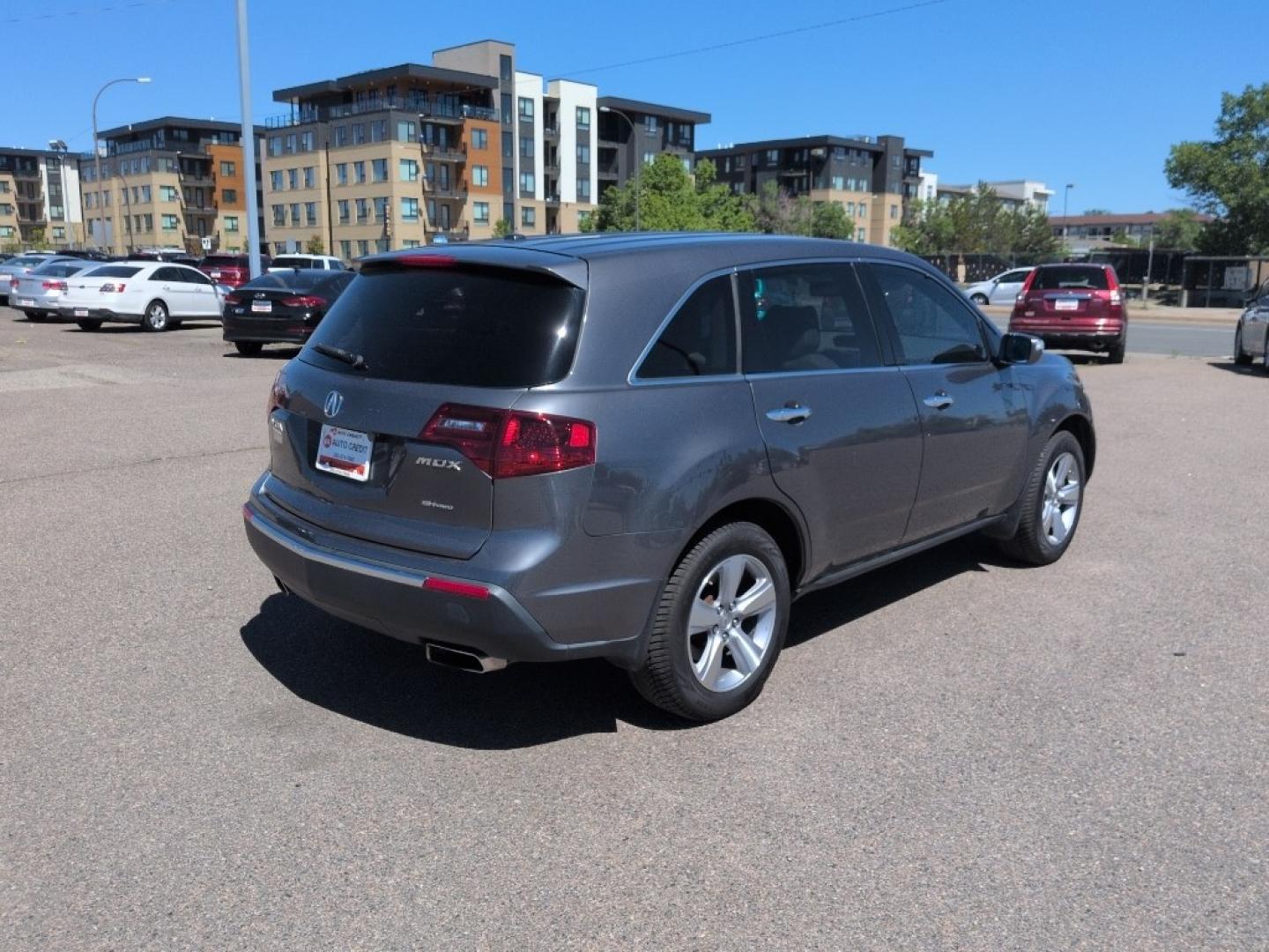 2012 GRAY Acura MDX Base (2HNYD2H21CH) with an V6, 3.7L engine, Automatic transmission, located at 10890 W. Colfax Ave., Lakewood, CO, 80215, (303) 274-7692, 39.739914, -105.120132- Photo#4