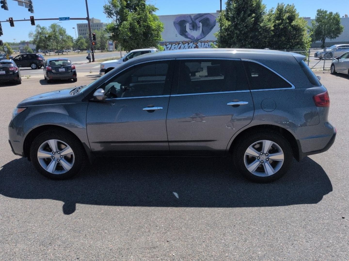 2012 GRAY Acura MDX Base (2HNYD2H21CH) with an V6, 3.7L engine, Automatic transmission, located at 10890 W. Colfax Ave., Lakewood, CO, 80215, (303) 274-7692, 39.739914, -105.120132- Photo#7