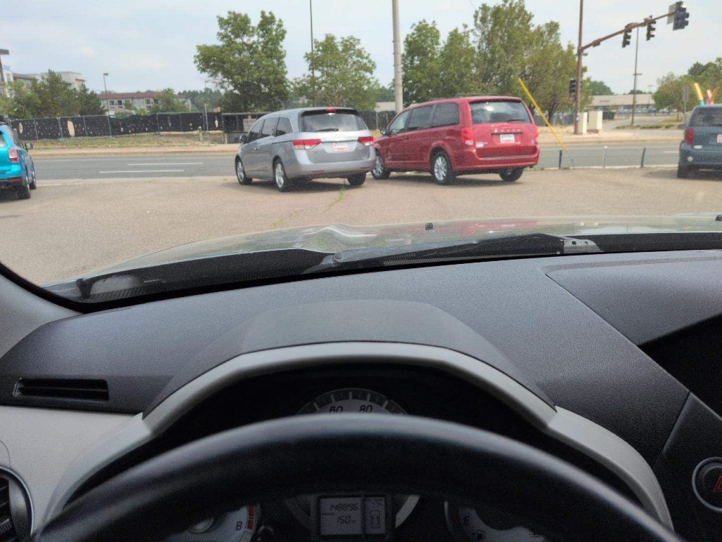 2013 GRAY Honda Pilot EXL (5FNYF4H52DB) with an V6, 3.5L engine, Automatic transmission, located at 10890 W. Colfax Ave., Lakewood, CO, 80215, (303) 274-7692, 39.739914, -105.120132- Photo#10