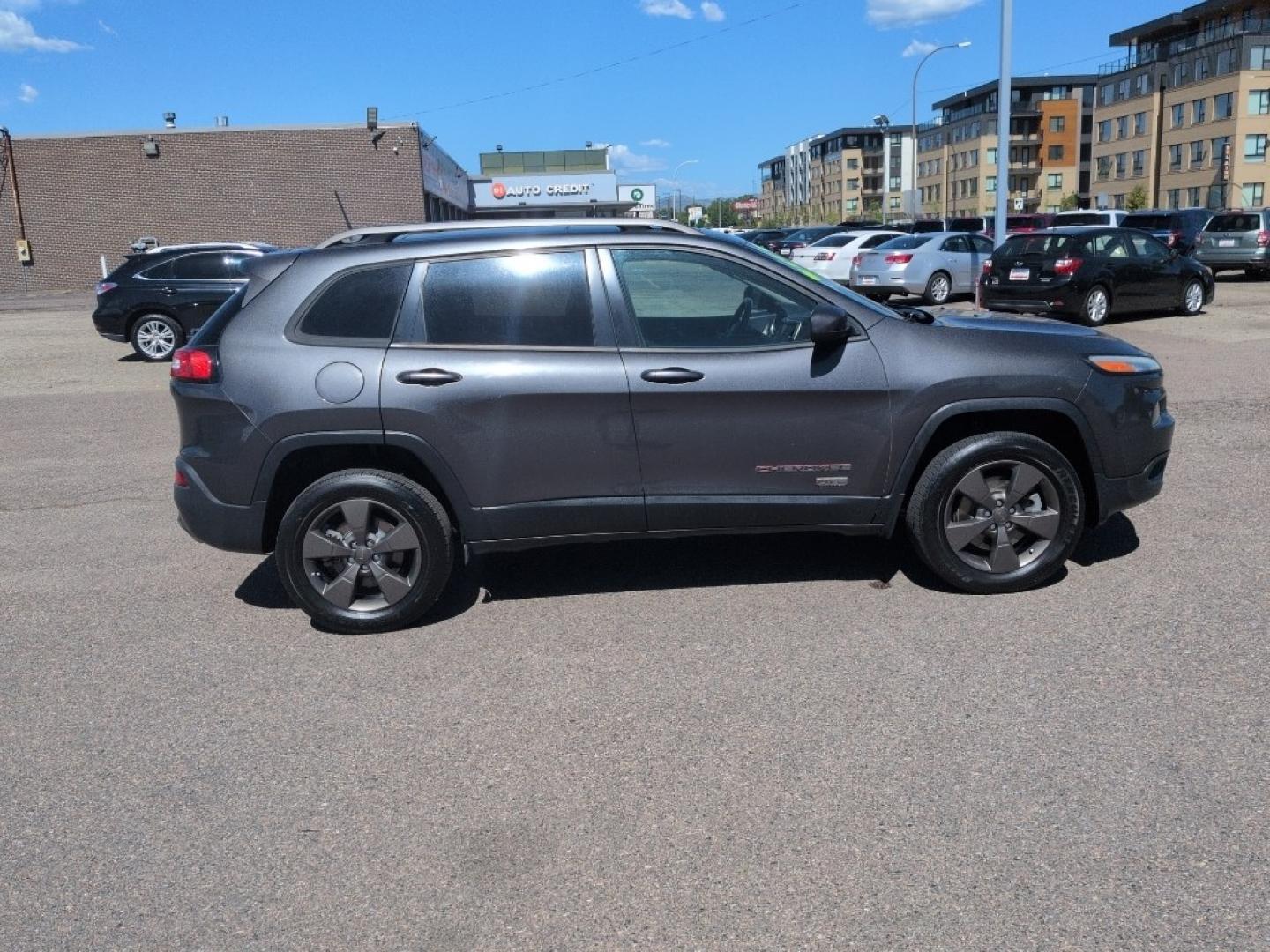 2016 GRAY Jeep Cherokee LATITUDE 4WD (1C4PJMCS9GW) with an V6, 3.2L engine, Automatic transmission, located at 10890 W. Colfax Ave., Lakewood, CO, 80215, (303) 274-7692, 39.739914, -105.120132- Photo#3