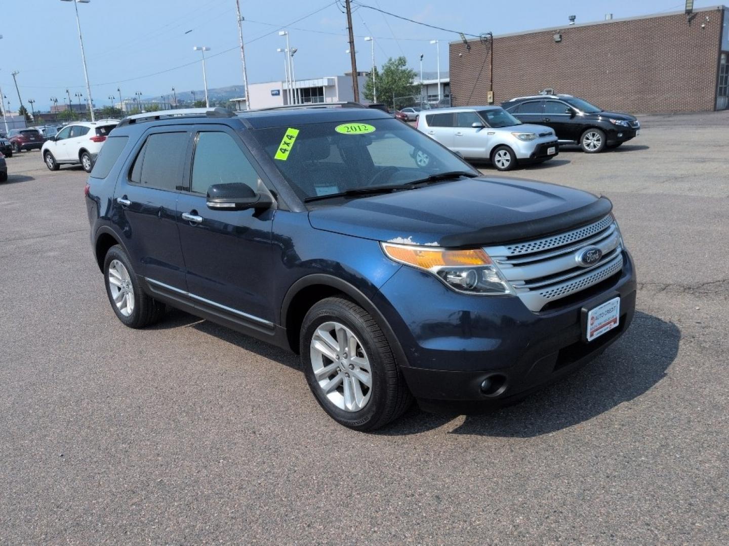 2012 BLUE Ford Explorer XLT (1FMHK8D8XCG) with an V6, 3.5L engine, Automatic transmission, located at 10890 W. Colfax Ave., Lakewood, CO, 80215, (303) 274-7692, 39.739914, -105.120132- Photo#2