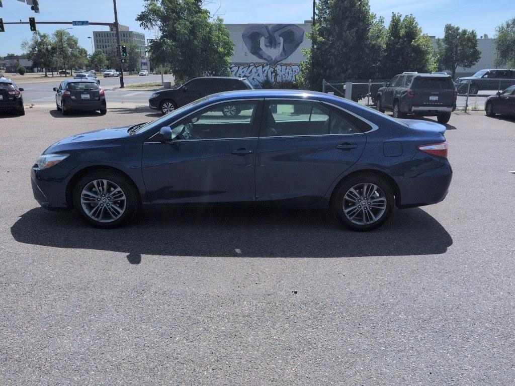 2015 BLUE Toyota Camry SE (4T1BF1FK6FU) with an 4 Cyl, 2.5L engine, Automatic transmission, located at 10890 W. Colfax Ave., Lakewood, CO, 80215, (303) 274-7692, 39.739914, -105.120132- Photo#7