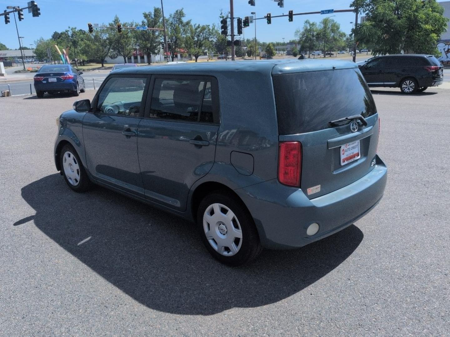 2008 BLUE Scion xB Base (JTLKE50E681) with an 4 Cyl, 2.4L engine, Manual transmission, located at 10890 W. Colfax Ave., Lakewood, CO, 80215, (303) 274-7692, 39.739914, -105.120132- Photo#6