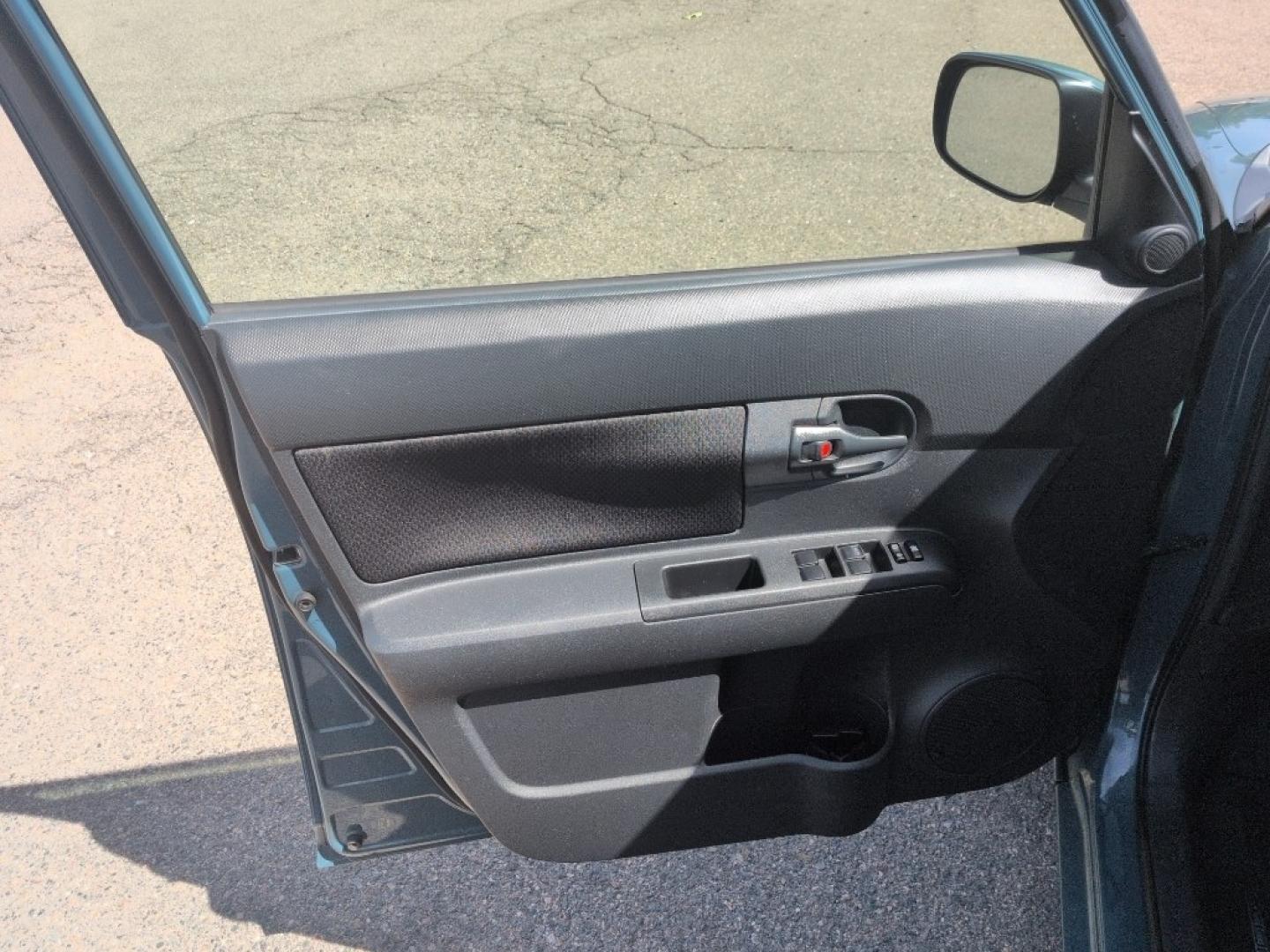 2008 BLUE Scion xB Base (JTLKE50E681) with an 4 Cyl, 2.4L engine, Manual transmission, located at 10890 W. Colfax Ave., Lakewood, CO, 80215, (303) 274-7692, 39.739914, -105.120132- Photo#8
