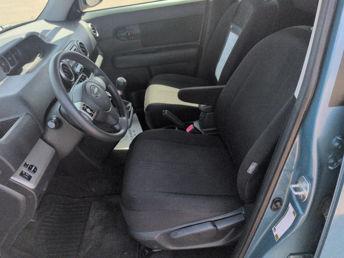 2008 BLUE Scion xB Base (JTLKE50E681) with an 4 Cyl, 2.4L engine, Manual transmission, located at 10890 W. Colfax Ave., Lakewood, CO, 80215, (303) 274-7692, 39.739914, -105.120132- Photo#9
